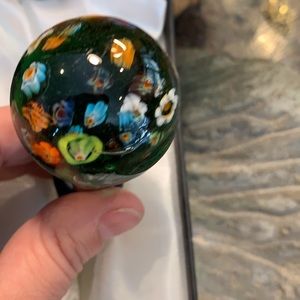 Beautiful Glass Flower Wine Stop in Gift Box